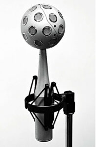 Microphone MH Acoustics Eigenmike EM32-D - Photo © MH Acoustics