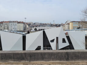 La façade en origami – Photo © Les Scènes Ôtrement